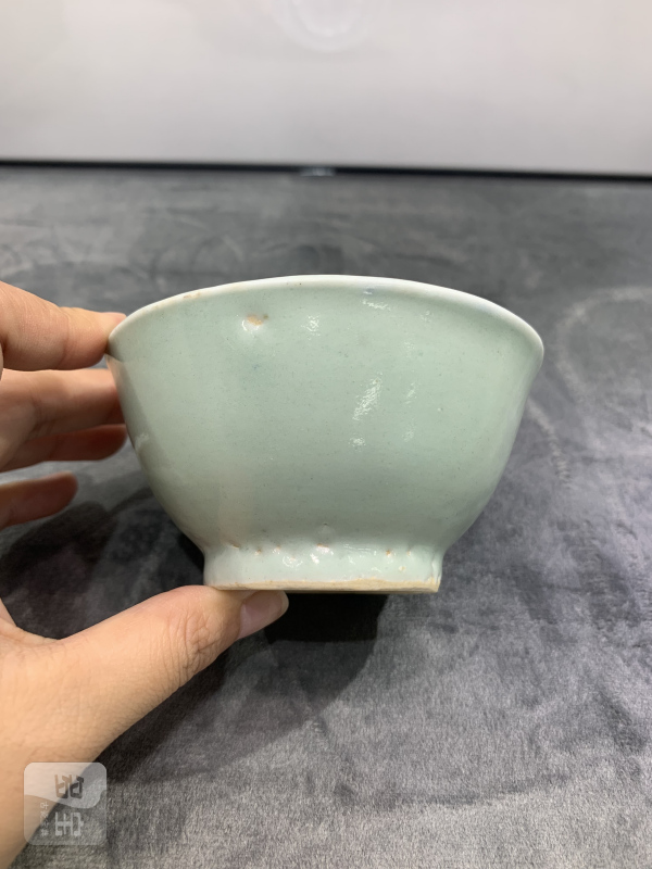 清雍正外粉青釉内青花太极八卦纹杯 - 图4